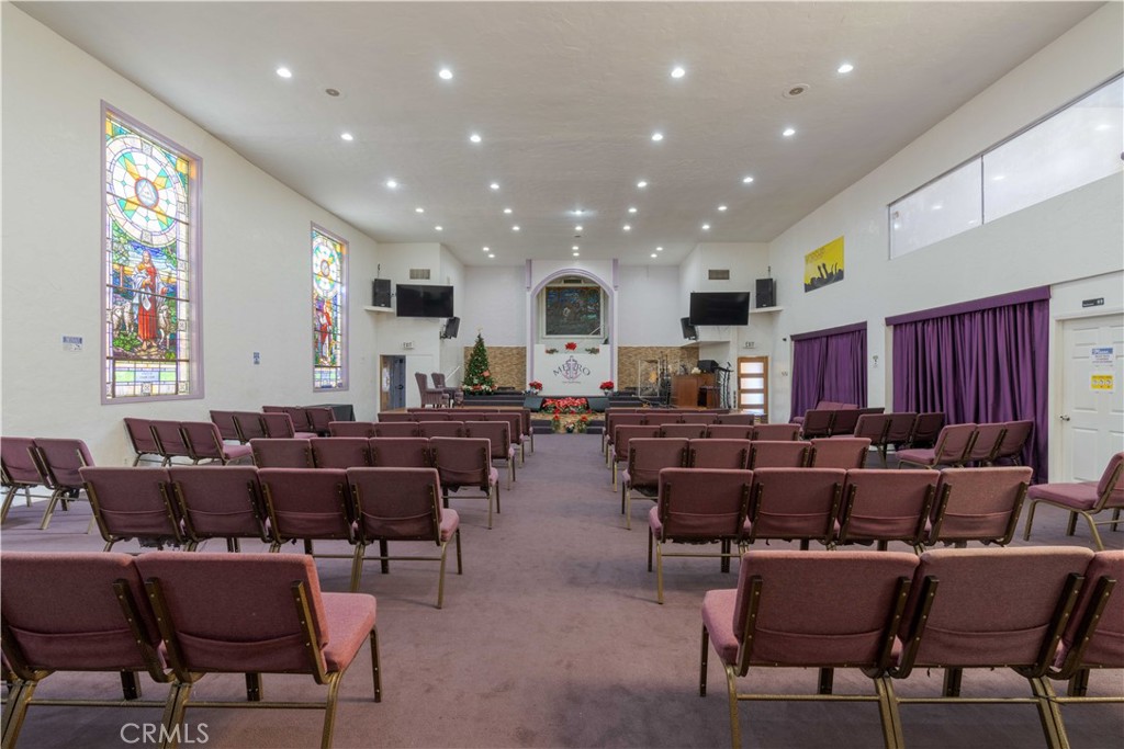 4200 Hooper Avenue Property Photo 1