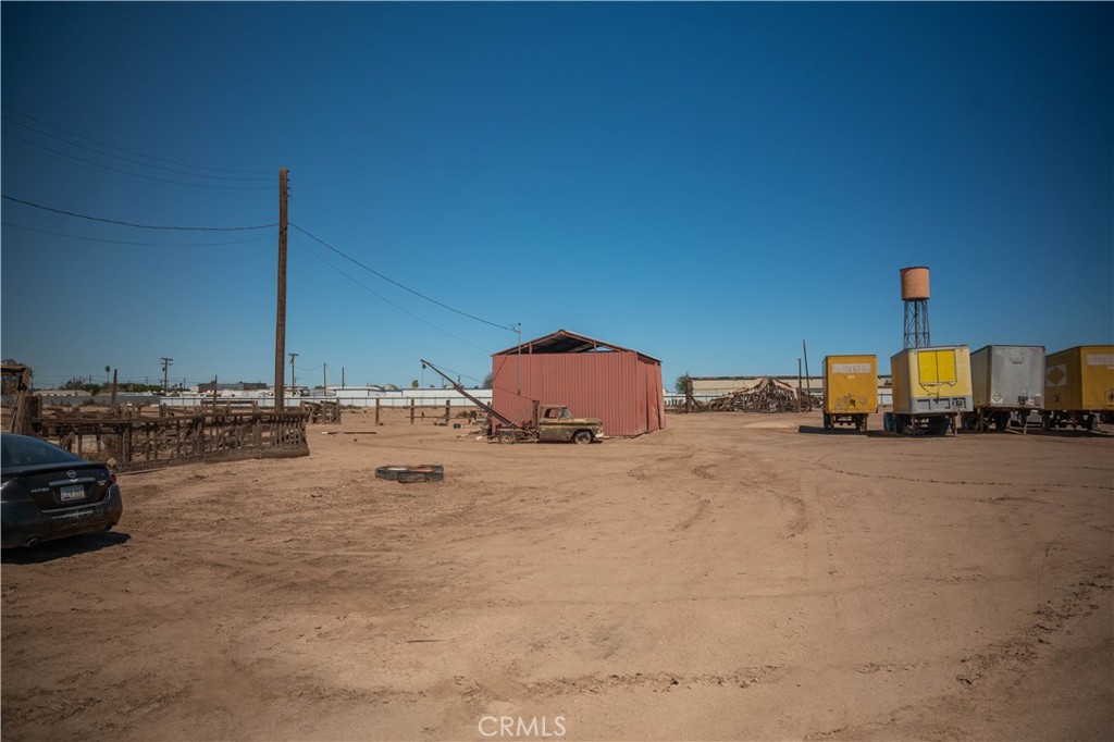 450 W Wall Road Property Photo 7