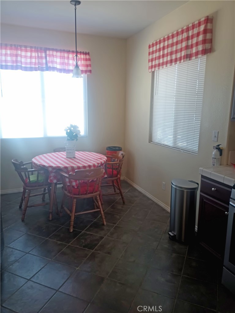 10452 Thorndale Street Property Photo 5