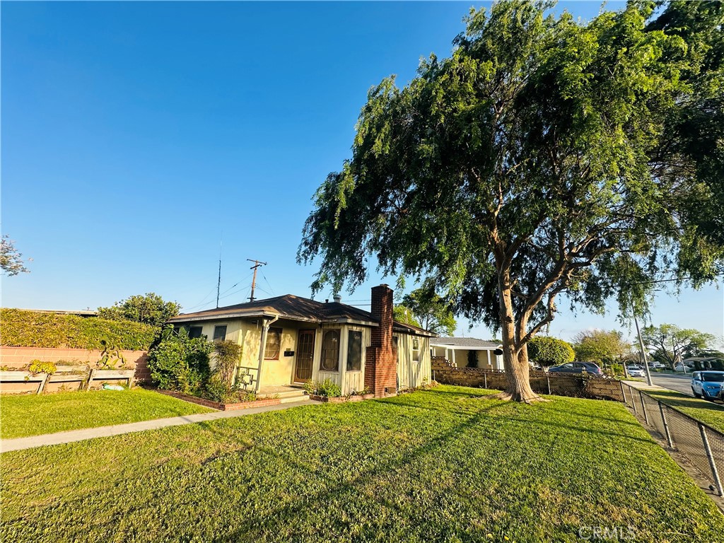 6350 Coronado Avenue Property Photo