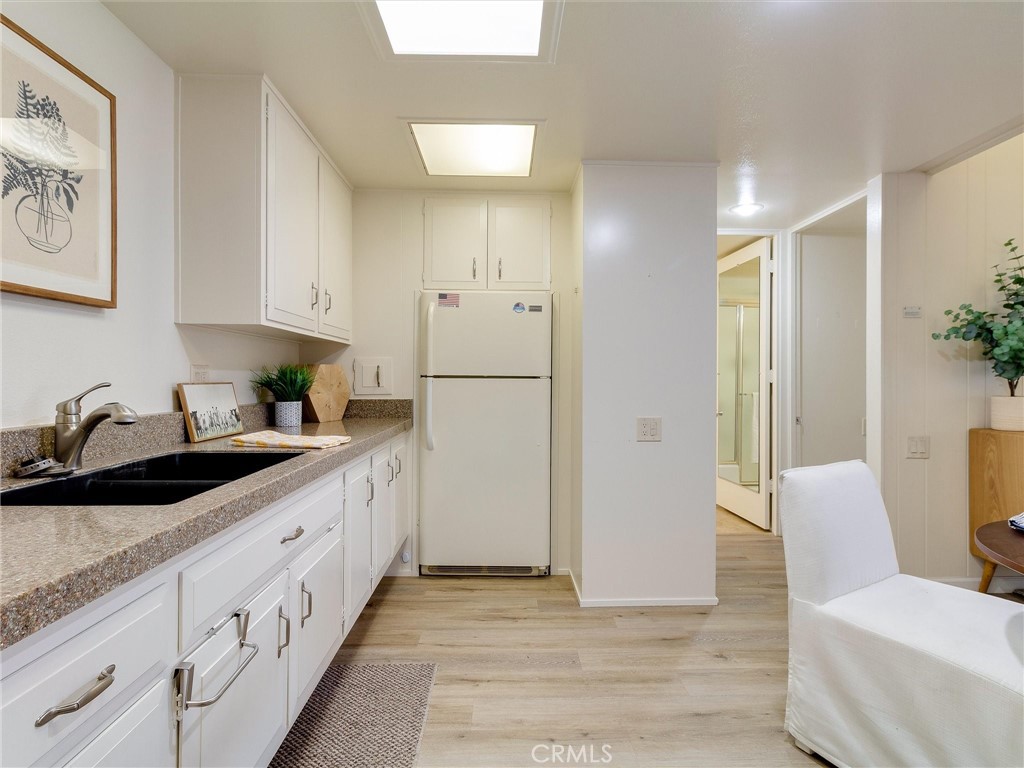 13061 Oak Hill Dr 221b Property Photo 14