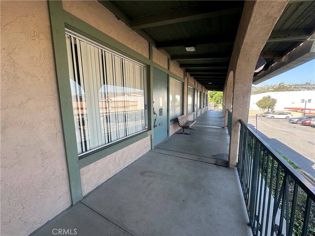 3205 S Hacienda Boulevard Property Photo 3
