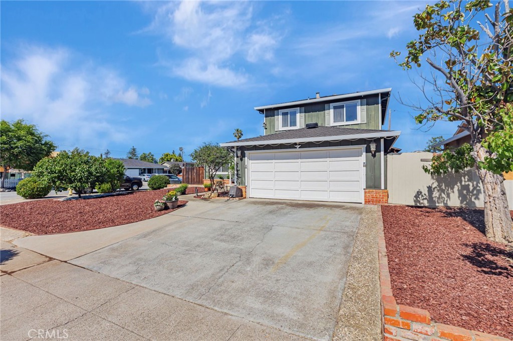 2652 La Salle Way Property Photo 1