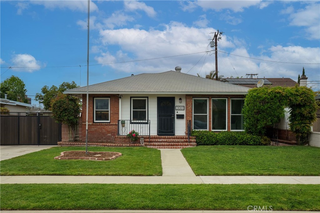 3061 Fidler Avenue Property Photo 1