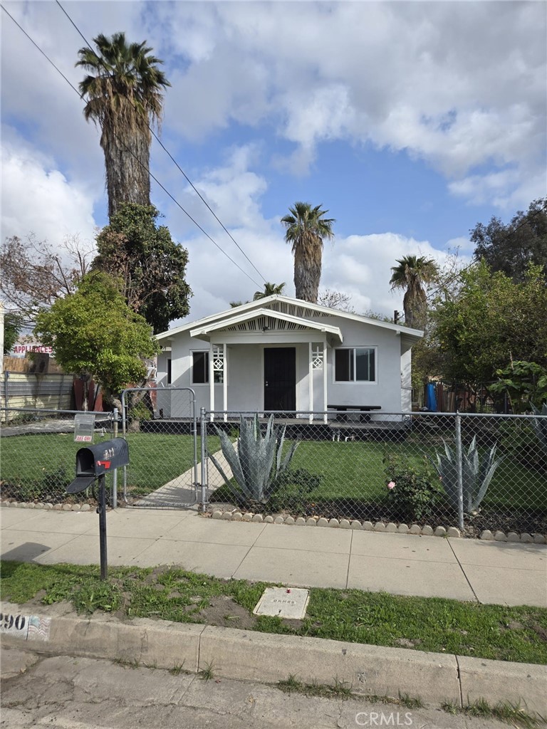1290 Walnut Street Property Photo