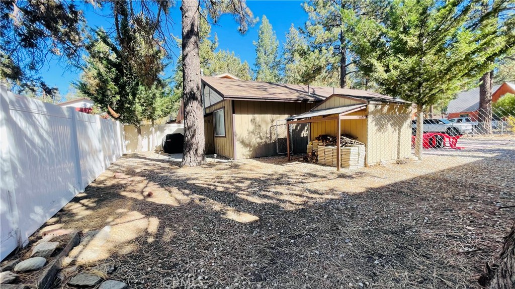 921 Wendy Avenue Property Photo 8