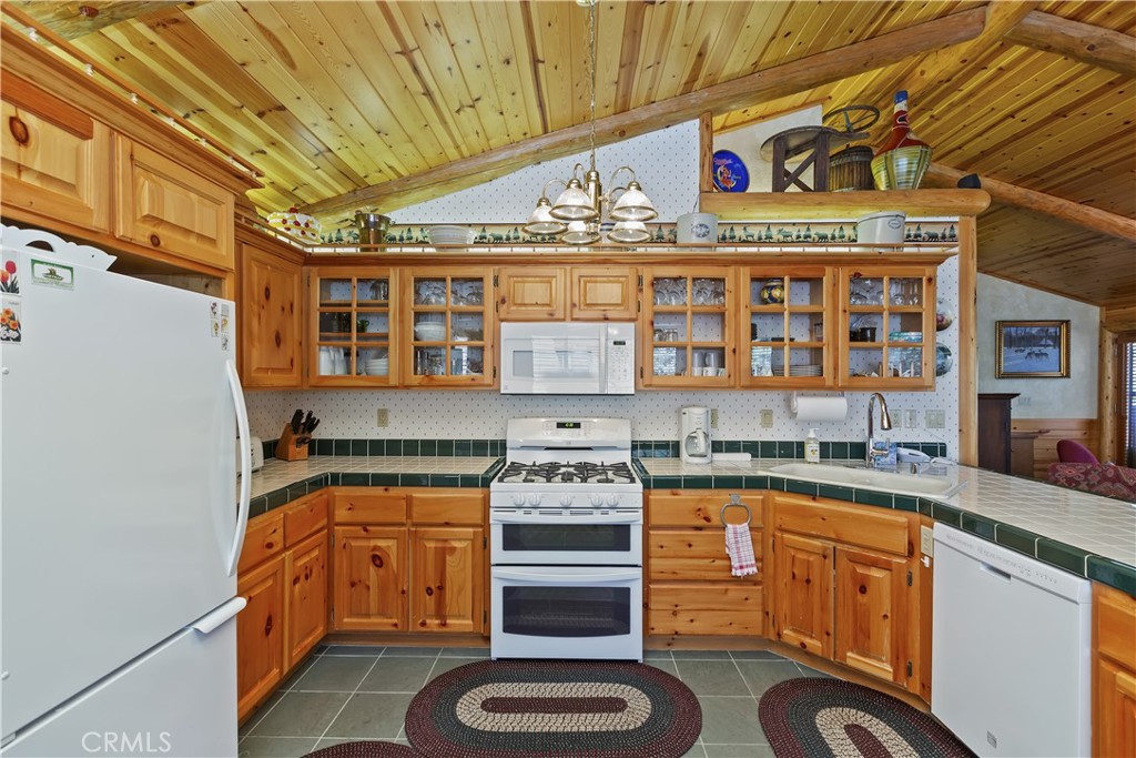 43747 Canyon Crest Drive Property Photo 15