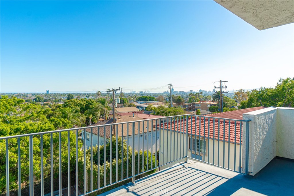 3626 E Pacific Coast Property Photo 41