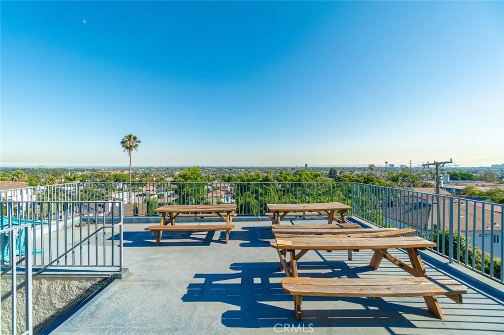 3626 E Pacific Coast Property Photo 45