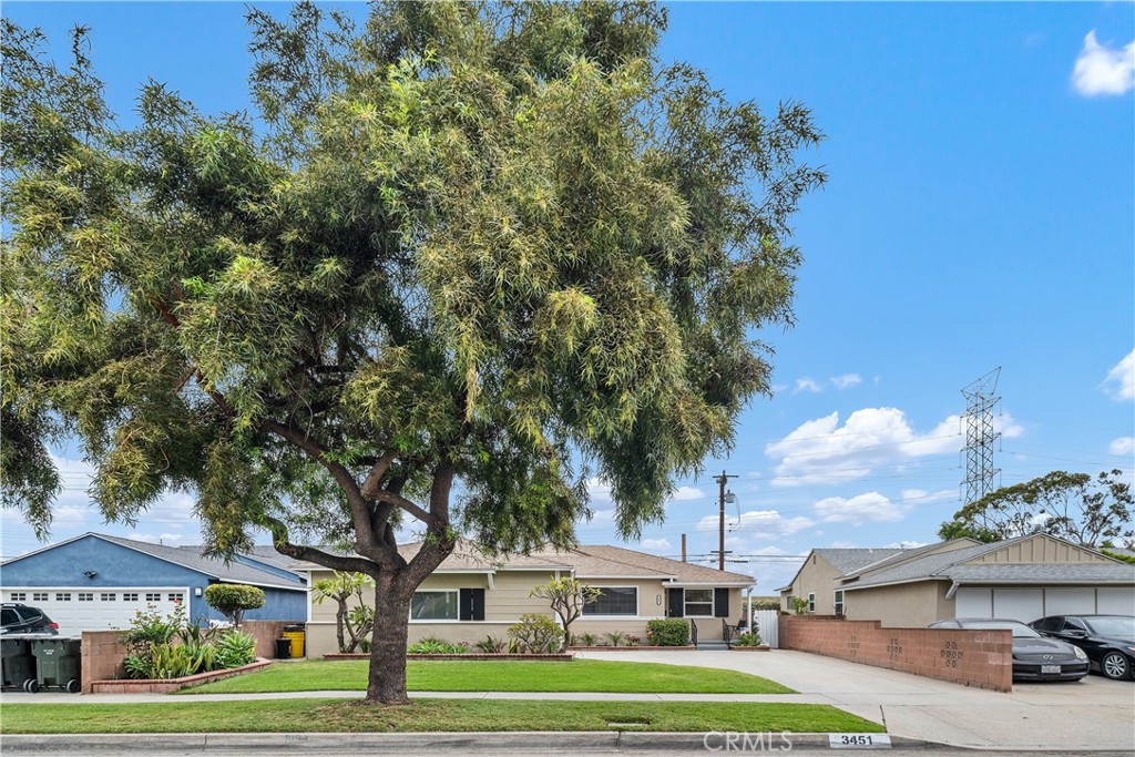 3451 Chapelle Avenue Property Photo