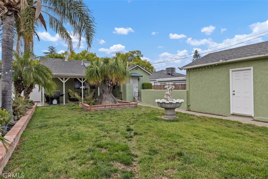 3432 N Arrowhead Avenue Property Photo 25