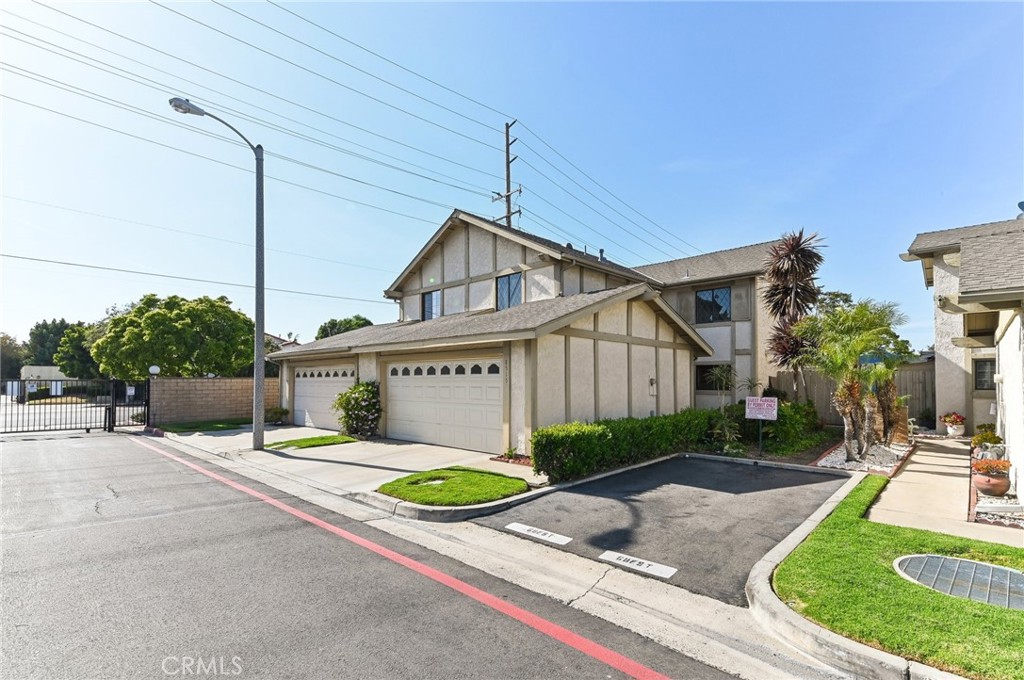 8515 Devon Lane Property Photo