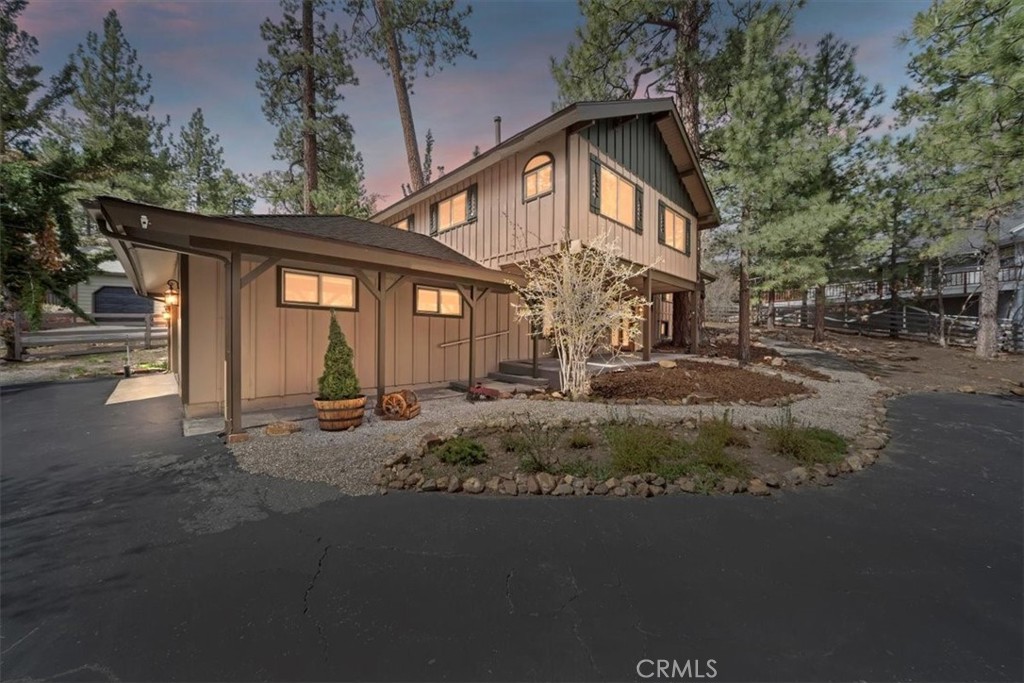 41604 Hummingbird Lane Property Photo 1