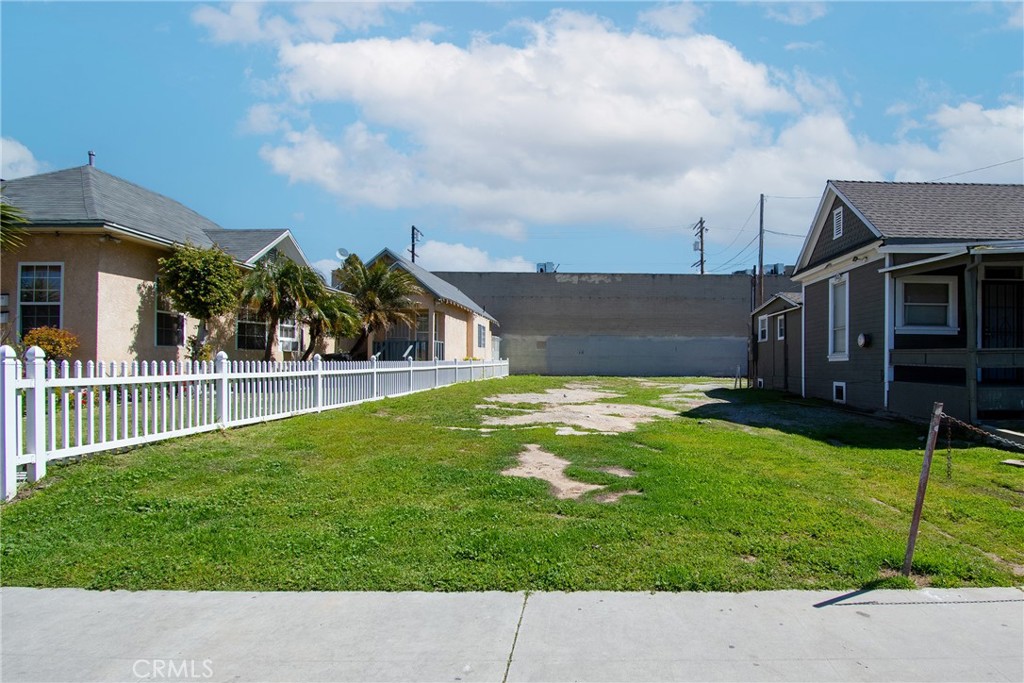 414 Linden Avenue Property Photo 3
