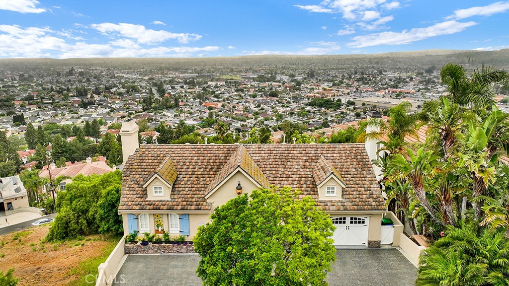 12272 Media Panorama Property Photo 1