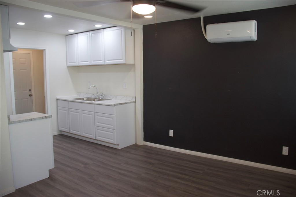 372 55th Property Photo 1