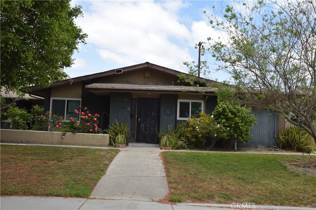 1851 W Glenoaks Avenue A Property Photo 1