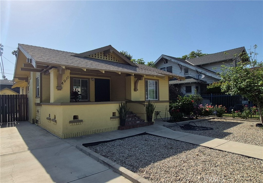 4911 S Wilton Place Property Photo 1