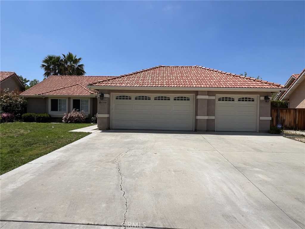 2368 Calona Place Property Photo 1