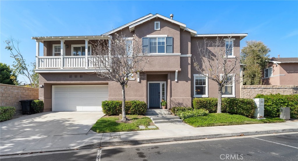 2852 N Santa Fe Place Property Photo