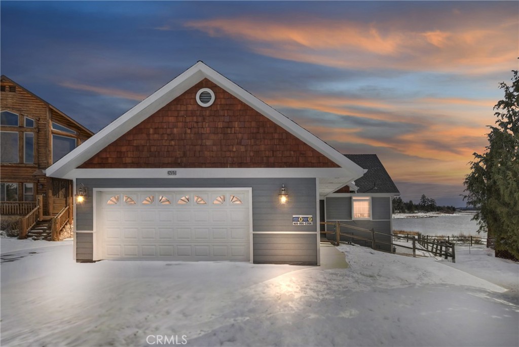 42515 Bear Loop Property Photo 1