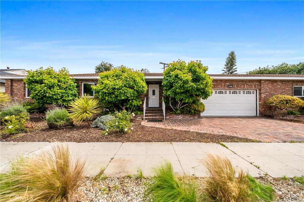 11338 Stevens Avenue Property Photo