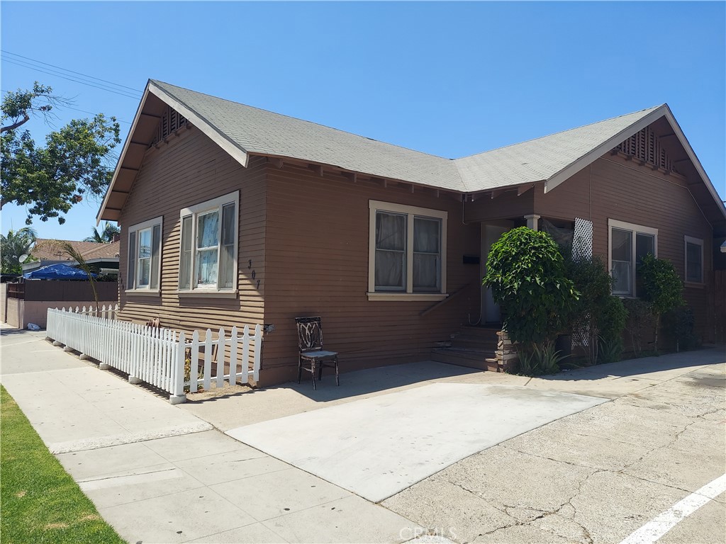 530 S Broadway Property Photo 7