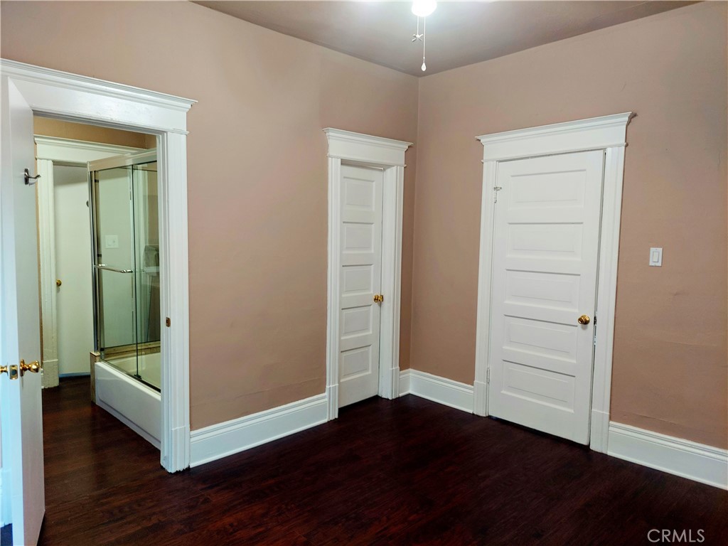 530 S Broadway Property Photo 15