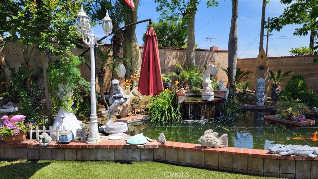 943 Berkenstock Lane Property Photo 25