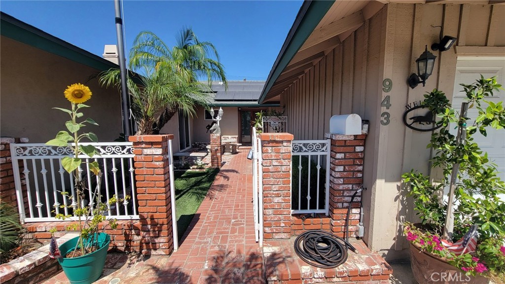 943 Berkenstock Lane Property Photo 28