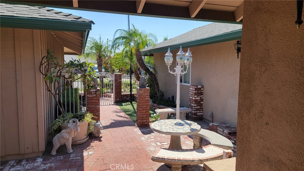 943 Berkenstock Lane Property Photo 29