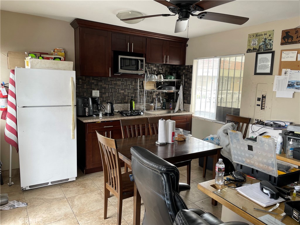 11840 E Carson Street Property Photo 5