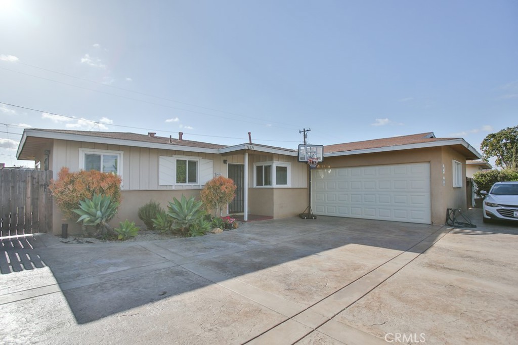 12621 Sweetbriar Drive Property Photo 1