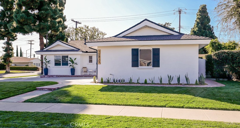 12431 Casper Street Property Photo