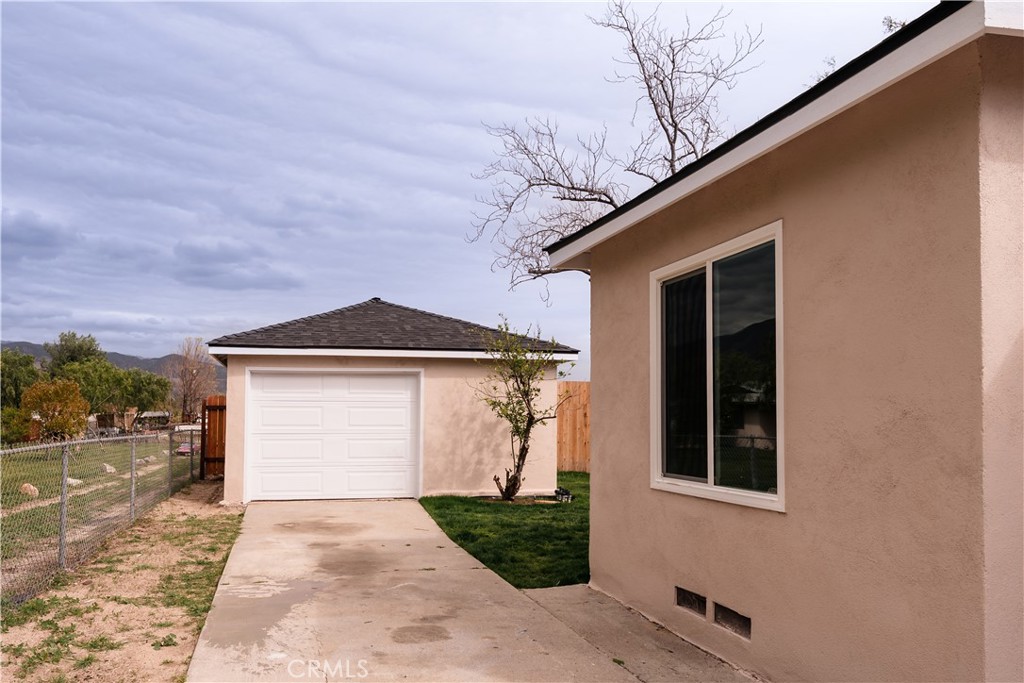 4145 N F Street Property Photo 37