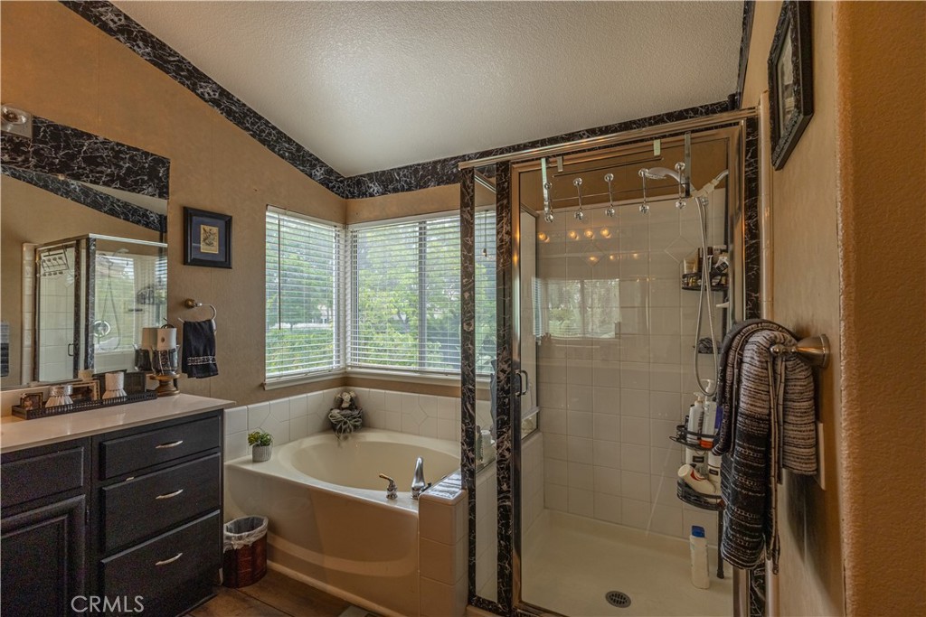 970 Riverview Circle Property Photo 12