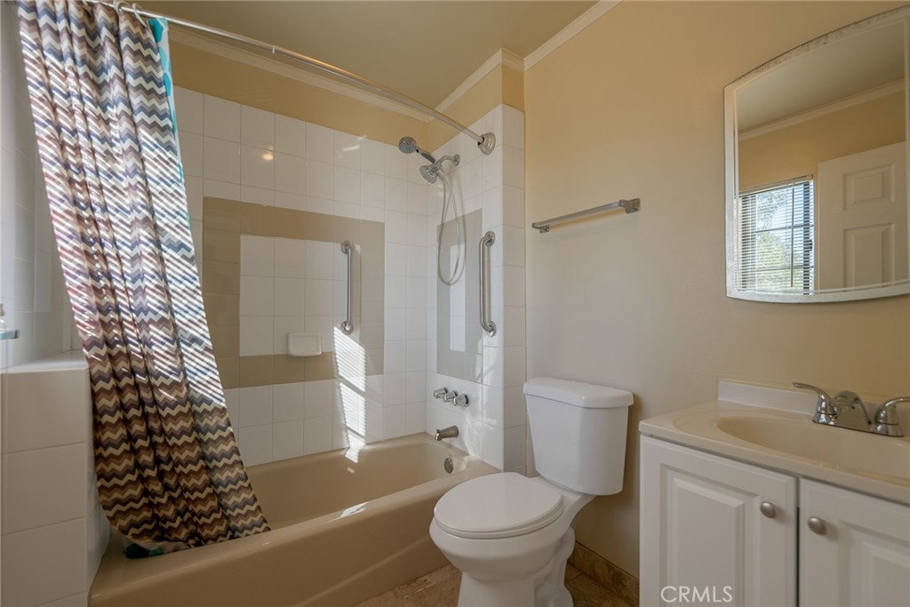 2240 Foothill Boulevard Property Photo 25