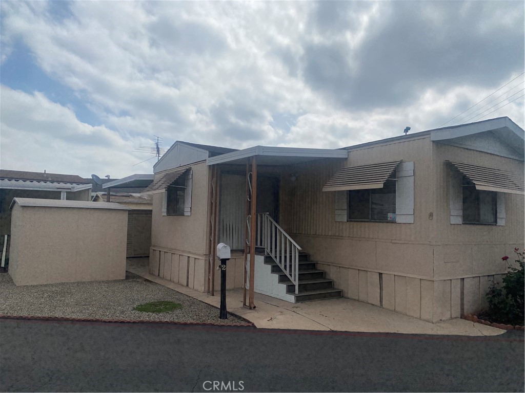 2 Walnut Via Property Photo