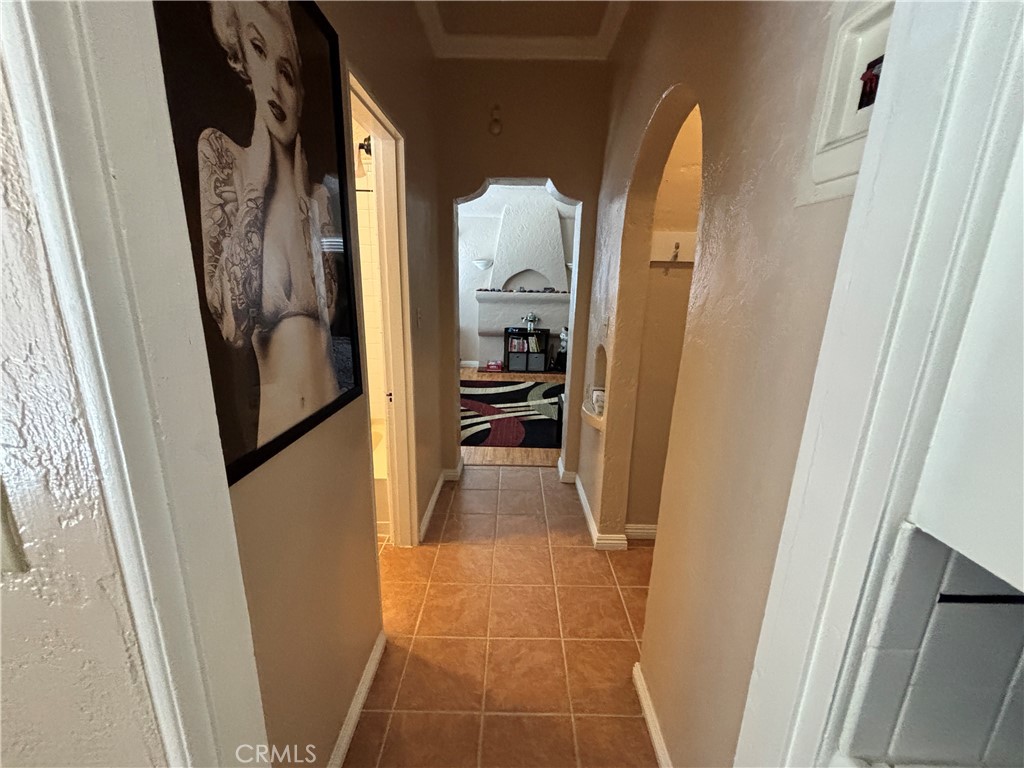 925 N Lacy Street Property Photo 11