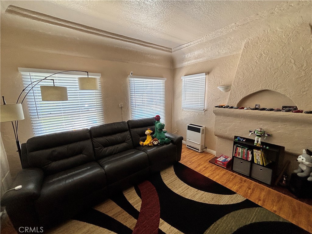 925 N Lacy Street Property Photo 13