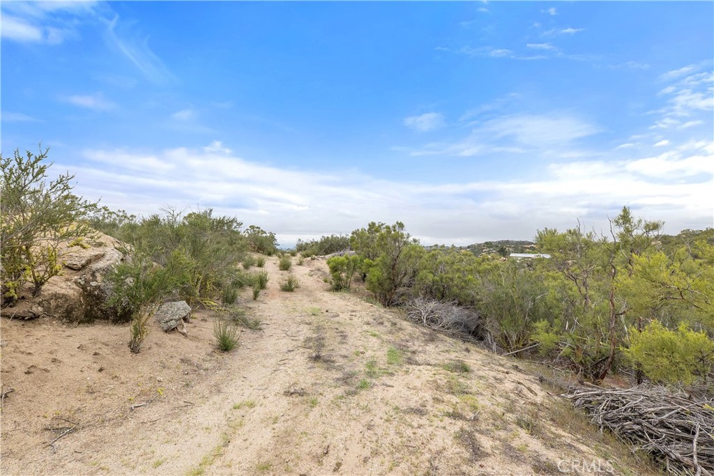 0 Sweepstakes Ln Property Photo 9