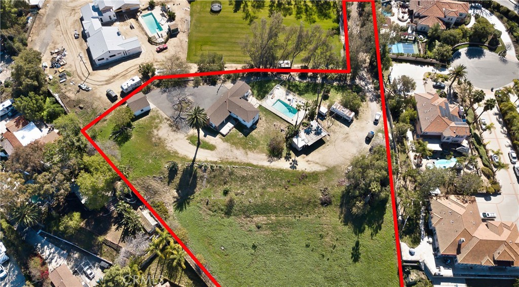 5231 Highland Property Photo 4