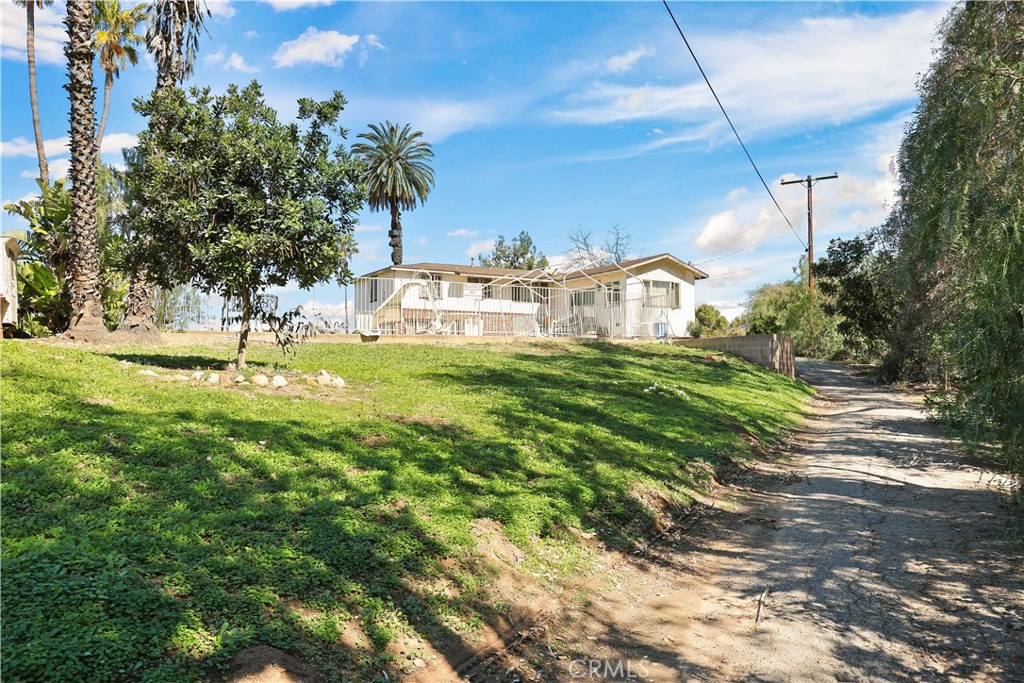 5231 Highland Property Photo 7