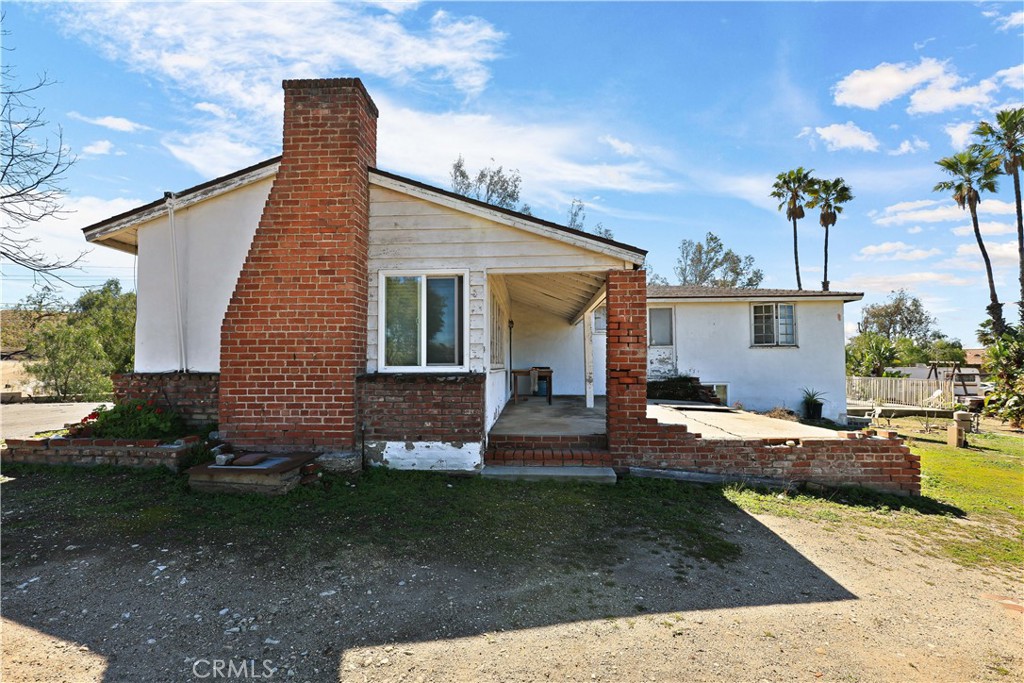 5231 Highland Property Photo 11