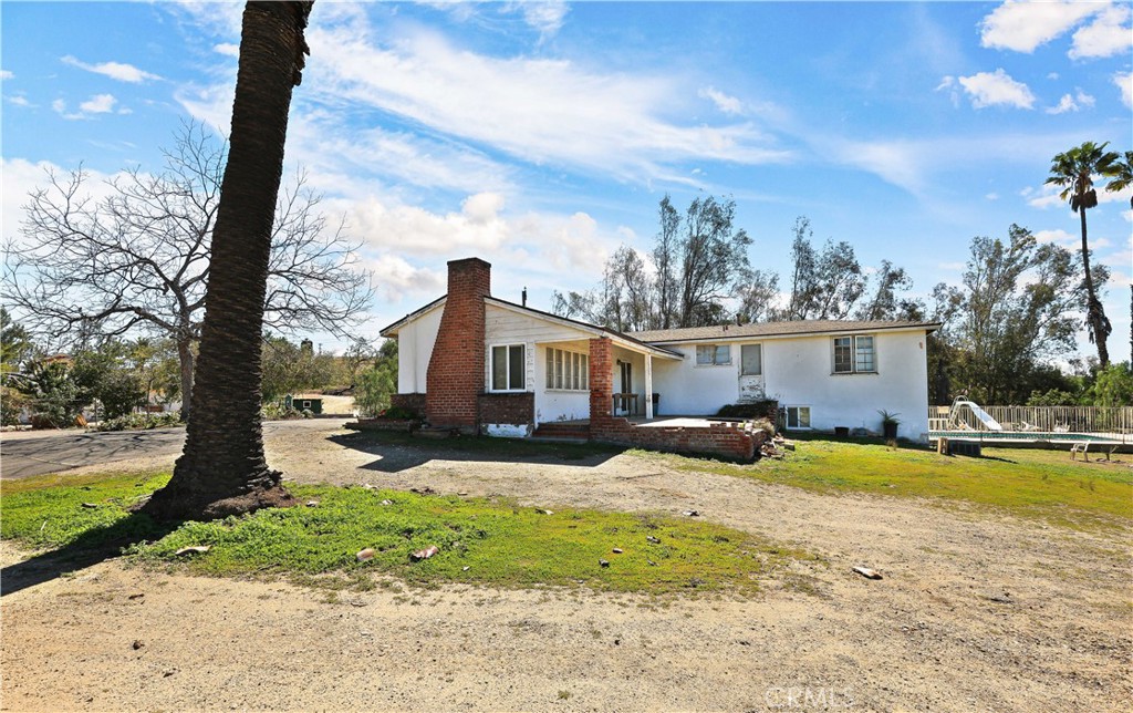 5231 Highland Property Photo 12