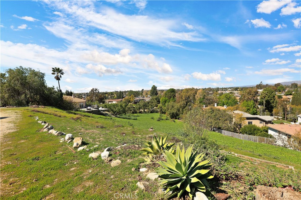 5231 Highland Property Photo 13