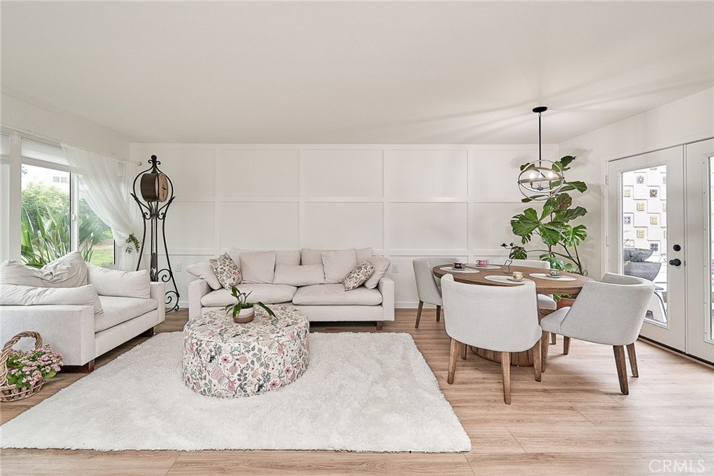 3004 Via Buena Vista C Property Photo 1