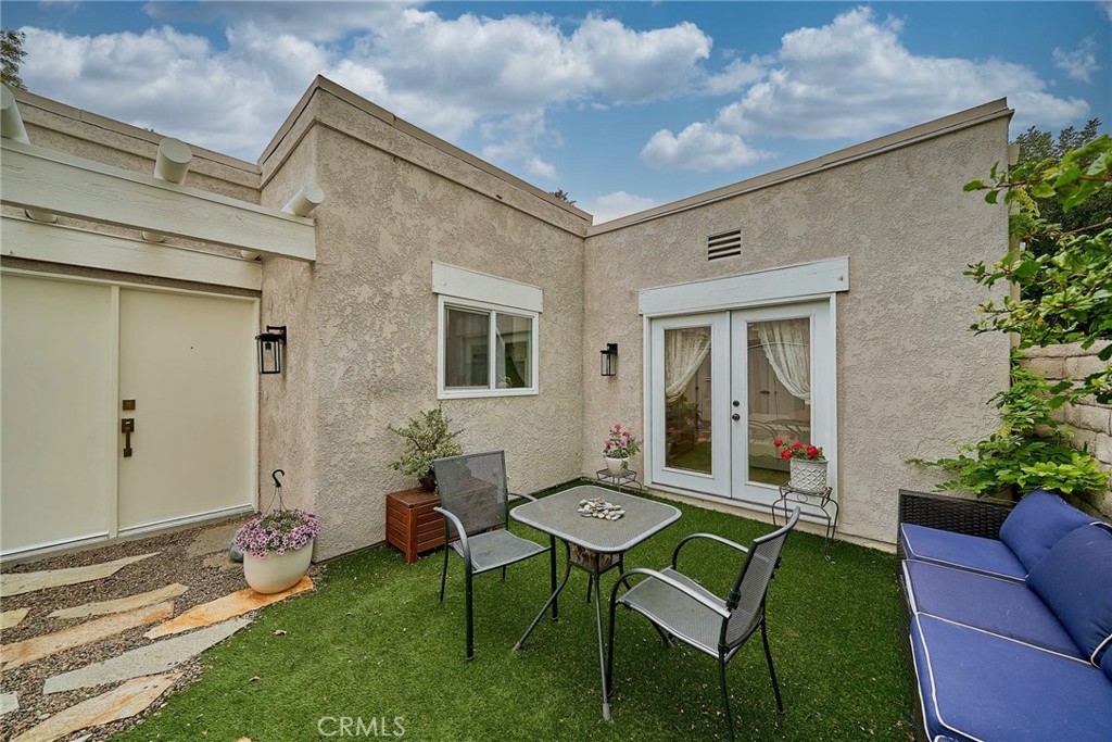 3004 Via Buena Vista C Property Photo 5
