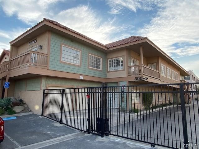 300 N Tustin 200 Property Photo 1