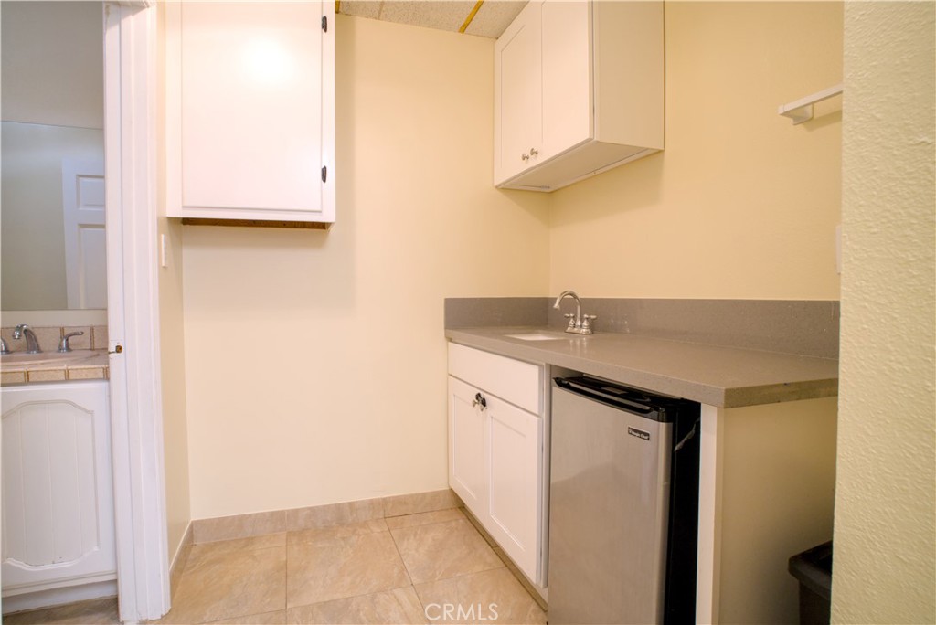 300 N Tustin 200 Property Photo 12